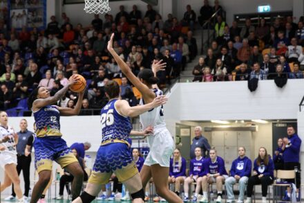 Victorie la debutul în grupele FIBA EuroCup Women! CSM Constanța câștigă în Finlanda!